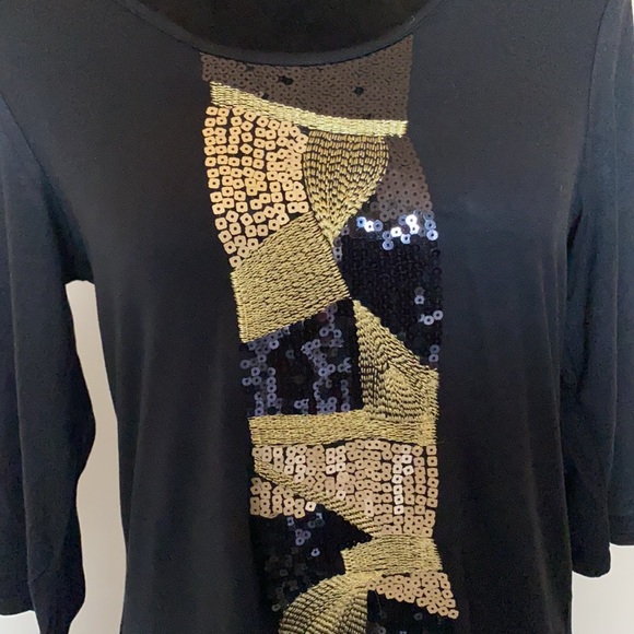 Top - Picture 2 of 5